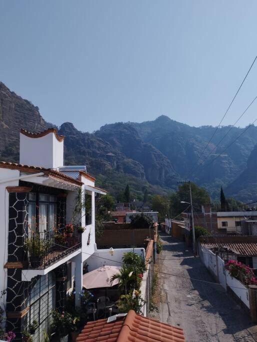 Villa Linda Casa En Tepoztlan Centro 1 Exterior foto